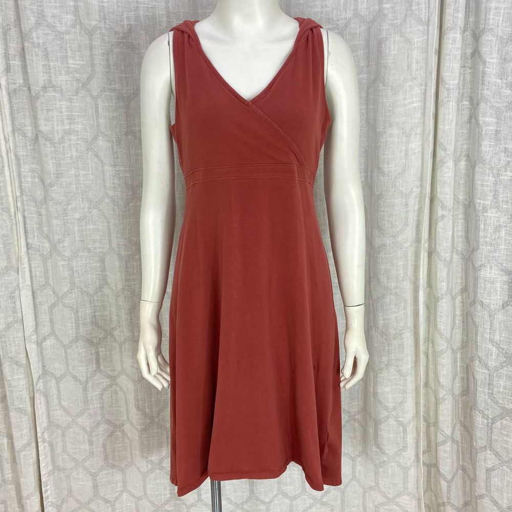 prAna Sz M Alana Hooded Wrap Dress Rust Red Stretch Jersey Knit
